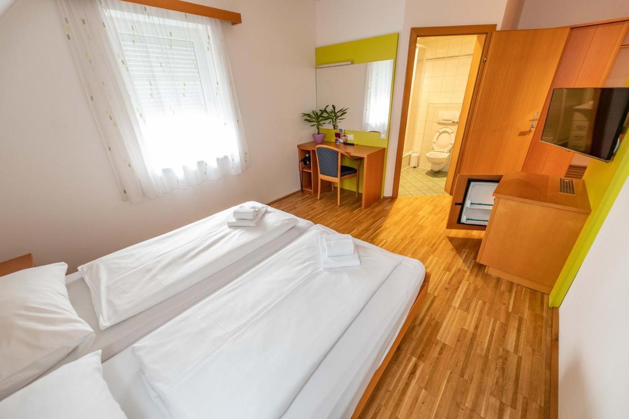 Hotel Restaurant Meyer Kalsdorf bei Graz Ngoại thất bức ảnh